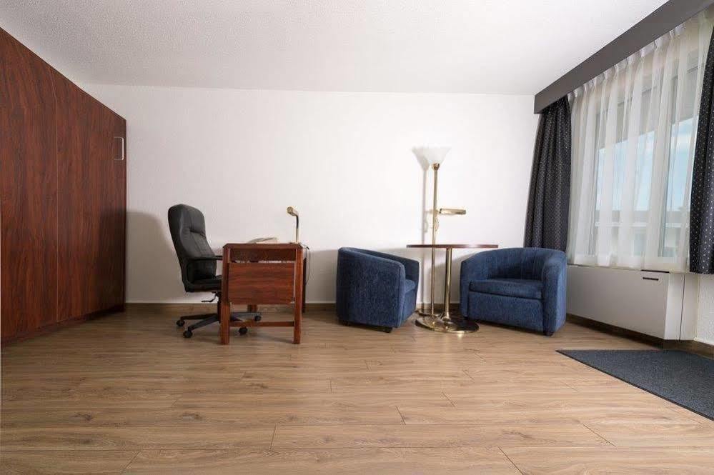 Hotel Le Hauterive Baie-Comeau Dış mekan fotoğraf