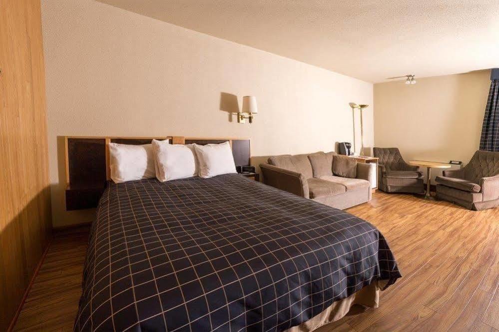 Hotel Le Hauterive Baie-Comeau Dış mekan fotoğraf