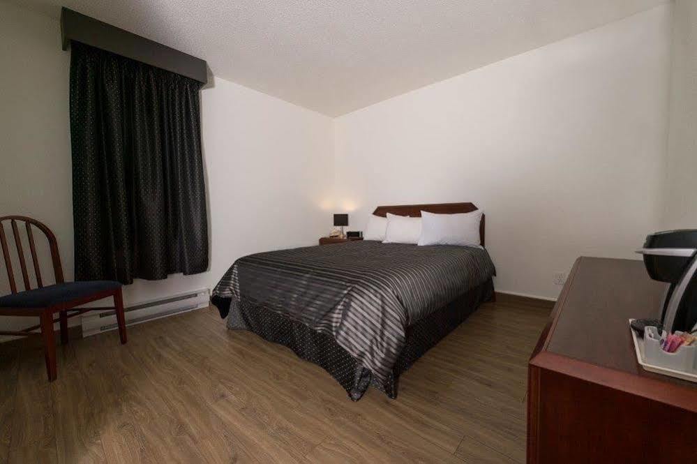 Hotel Le Hauterive Baie-Comeau Dış mekan fotoğraf